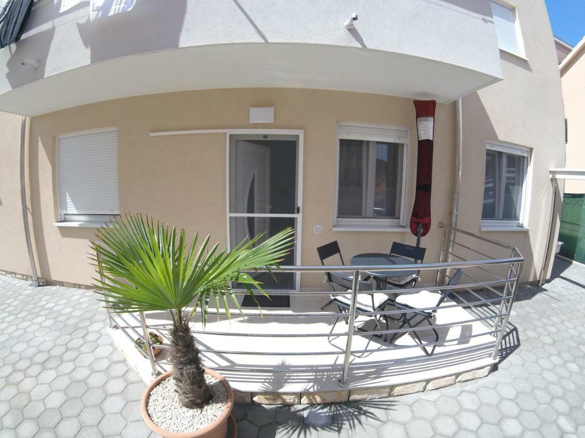Apartments Babic Sukosan Bagian luar foto